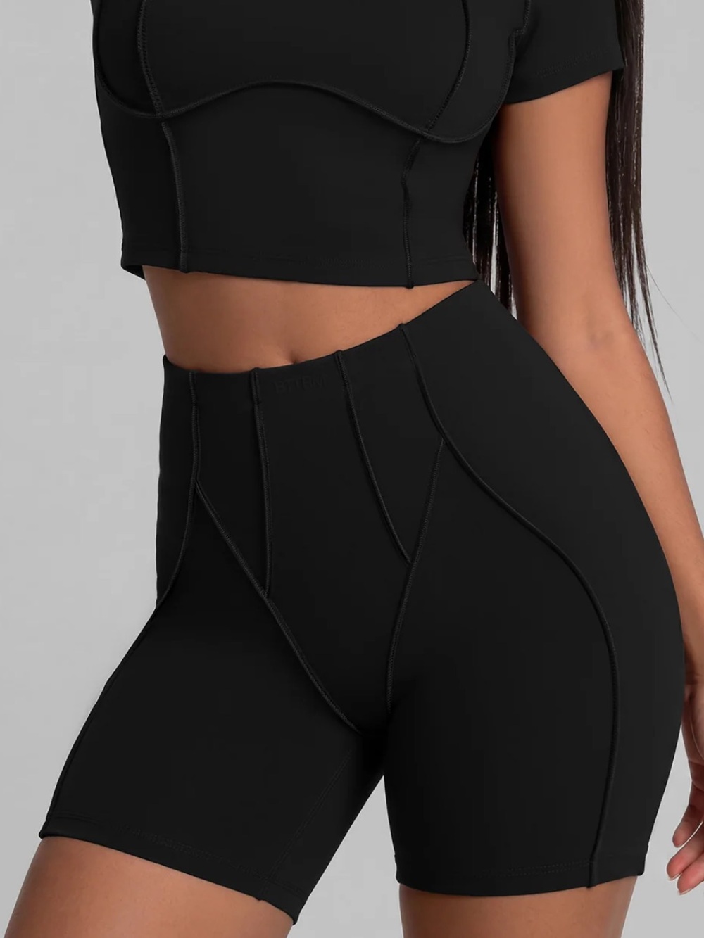 Contour Stitch Shorts - Black